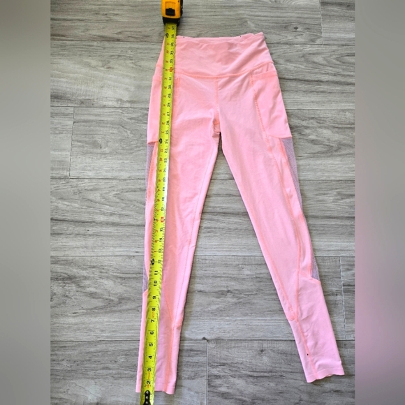 Victoria Sport Pink High-Waisted Leggings- Size XS - Picture 7 of 8